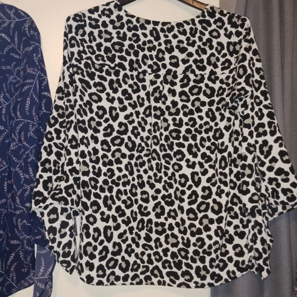 3 MICHAEL‎ KORS Tops Black Purple Paisley Animal Blouse Zip Long Sleeve Shirt M